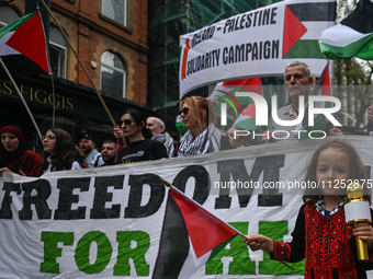 DUBLIN, IRELAND - MAY 18:
Pro-Palestinian activists from the Ireland Palestine Solidarity Campaign, supported by members of left-wing partie...