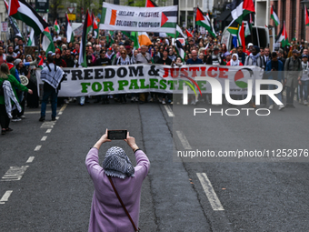 DUBLIN, IRELAND - MAY 18:
Pro-Palestinian activists from the Ireland Palestine Solidarity Campaign, supported by members of left-wing partie...