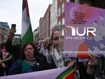 DUBLIN, IRELAND - MAY 18:
Pro-Palestinian activists from the Ireland Palestine Solidarity Campaign, supported by members of left-wing partie...