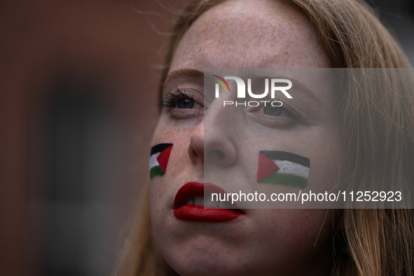 DUBLIN, IRELAND - MAY 18:
Pro-Palestinian activists from the Ireland Palestine Solidarity Campaign, supported by members of left-wing partie...