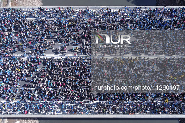 Faithful are participating in the 32nd March for Jesus promoted by the Renascer em Cristo Church in the Central region of Sao Paulo, on Thur...