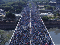 Faithful are participating in the 32nd March for Jesus promoted by the Renascer em Cristo Church in the Central region of Sao Paulo, on Thur...