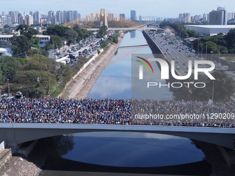 Faithful are participating in the 32nd March for Jesus promoted by the Renascer em Cristo Church in the Central region of Sao Paulo, on Thur...