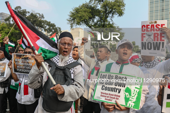 Indonesian Pro-Palestine Muslims are holding a rally in front of the US Embassy in Jakarta, Indonesia, on May 31, 2024.  