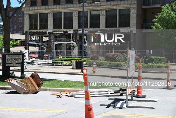 The National Transportation Safety Board (NTSB) is investigating a building explosion that is occurring at the Realty Building in Youngstown...