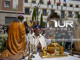 Hundreds of people are celebrating Corpus Christi Day with a procession in San Sebastian de los Reyes, Madrid, Spain, on June 2, 2024. Diffe...