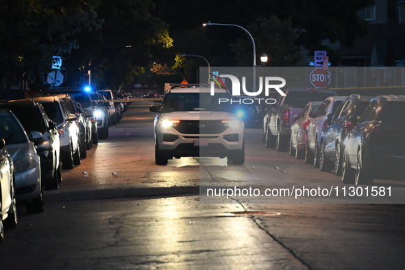 Chicago Police are present at the crime scene. A 26-year-old victim is being shot in the face and is getting a graze wound to the neck in Ch...