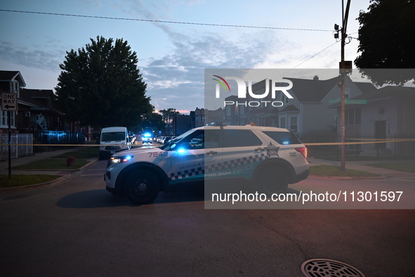 Chicago Police are present at the crime scene. A 26-year-old victim is being shot in the face and is getting a graze wound to the neck in Ch...