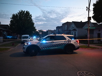 Chicago Police are present at the crime scene. A 26-year-old victim is being shot in the face and is getting a graze wound to the neck in Ch...