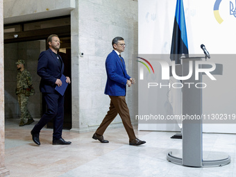 The Minister of Foreign Affairs of Ukraine, Dmytro Kuleba (R), and the Minister of Foreign Affairs of the Republic of Estonia, Margus Tsahkn...