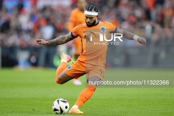 Memphis Depay Centre-Forward of Netherland and Atletico de Madrid during the international friendly match between Netherlands and Iceland at...