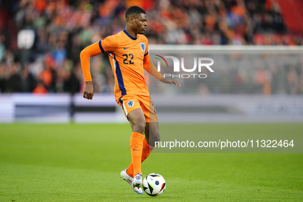 Denzel Dumfries Right Midfield of Netherland and Inter Milan during the international friendly match between Netherlands and Iceland at De K...