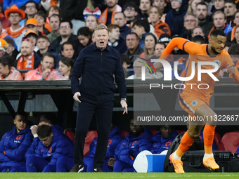 Ronald Koeman head coach of Netherland gives instructions during the international friendly match between Netherlands and Iceland at De Kuip...