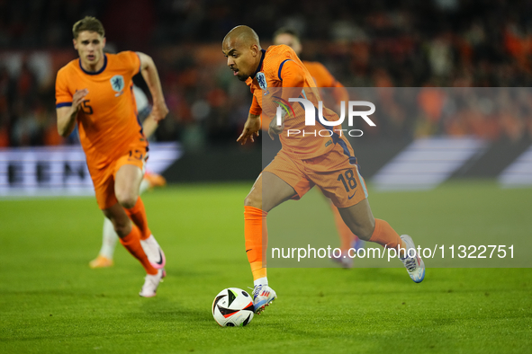 Donyell Malen Right Winger of Netherland and Borussia Dortmund in action during the international friendly match between Netherlands and Ice...