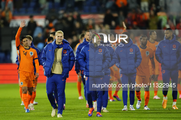 Netherland players celebrate victory after the international friendly match between Netherlands and Iceland at De Kuip on June 10, 2024 in R...