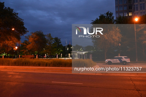 Police are present following a reported fence jumper at the Federal Bureau of Investigation (FBI) building in Chicago, Illinois, United Stat...