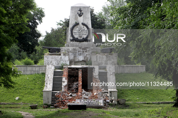 The monument to Russian soldiers who participated in the defense of Sevastopol during the Crimean War (1853-1856) is being partially dismant...