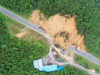 Traffic is temporarily suspending after a slope collapses at Sanmatun Road in Liuzhou, China, on June 13, 2024. (