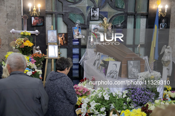 People are paying their last respects to Ukrainian serviceman, artist, musician, stylist, and queer community member Artur Snitkus, 36, who...