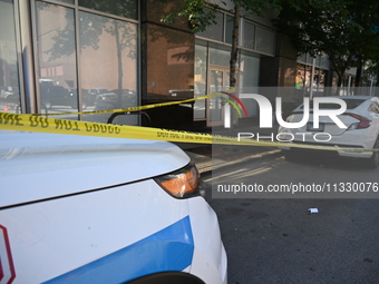 Chicago police are locating shell casings outside of the front entrance to Whole Foods Market. A 50-year-old male victim is being wounded in...