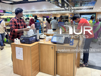 Shoppers are purchasing groceries at the Pothy's market in Thiruvananthapuram (Trivandrum), Kerala, India, on April 08, 2024. (