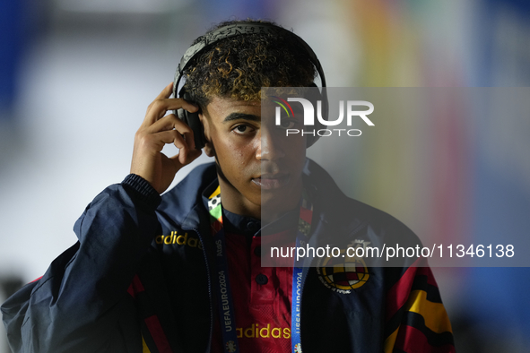 Lamine Yamal right winger of Spain and FC Barcelona  prior the UEFA EURO 2024 group stage match between Spain and Italy at Arena AufSchalke...