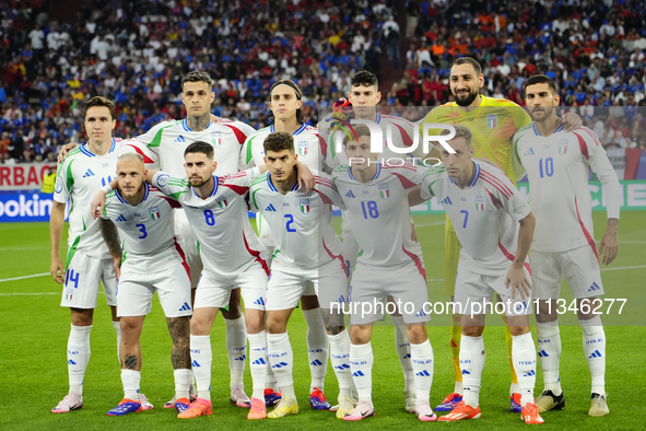 Italia line up during the UEFA EURO 2024 group stage match between Spain and Italy at Arena AufSchalke on June 20, 2024 in Gelsenkirchen, Ge...