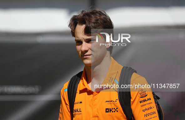 Oscar Piastri, from McLaren Formula 1 Team, is arriving at the Barcelona Catalunya circuit, in Barcelona, Spain, on June 21, 2024. 