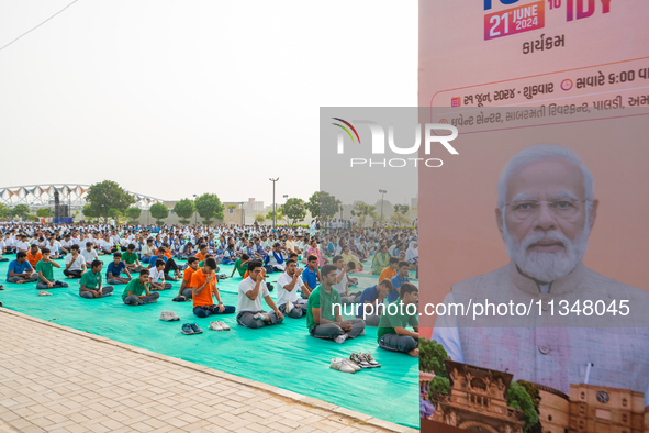 International Yoga Day is being celebrated today. June 21 is declared as World Yoga Day to spread awareness about yoga in the country and th...