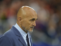 Luciano Spalletti head coach of Italy during the UEFA EURO 2024 group stage match between Spain and Italy at Arena AufSchalke on June 20, 20...