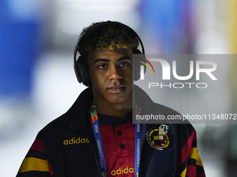 Lamine Yamal right winger of Spain and FC Barcelona prior the UEFA EURO 2024 group stage match between Spain and Italy at Arena AufSchalke o...