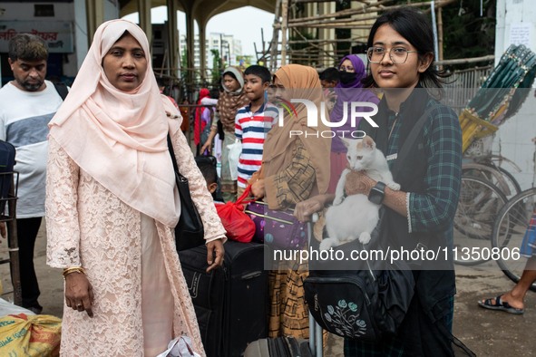 Holidaymakers Are Returning To The Capital From Different Parts Of The Country Following The Eid Holidays At Kamalapur Railway Station, in D...