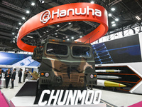 VILLEPINTE, FRANCE - JUNE 21: 
The K239 Chunmoo rocket artillery system of the South Korean military, on display at the Eurosatory Defense a...