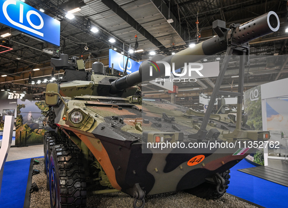 VILLEPINTE, FRANCE - JUNE 21: 
The Centauro II 105mm/120mm, an Italian military vehicle, seen at the Eurosatory Defense and Security expo, o...