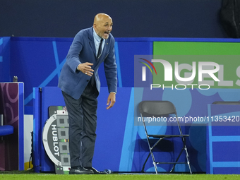 Luciano Spalletti head coach of Italy gives instructions during the UEFA EURO 2024 group stage match between Spain and Italy at Arena AufSch...