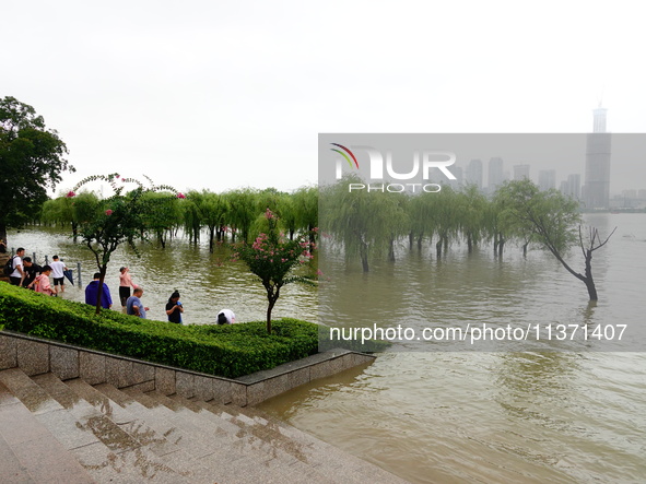 The Hankou Riverbank Park of the Yangtze River is flooding in Wuhan, China, on June 29, 2024. Heavy rain is continuing in Wuhan. 