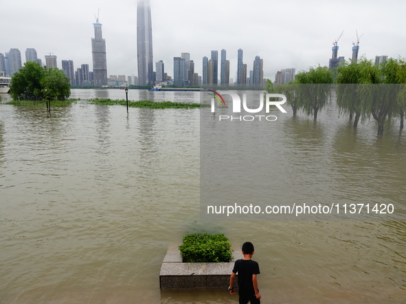 The Hankou Riverbank Park of the Yangtze River is flooding in Wuhan, China, on June 29, 2024. Heavy rain is continuing in Wuhan. 