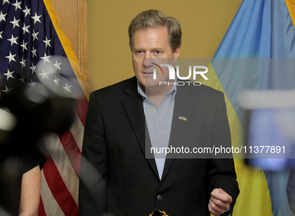 Mike Turner, Chairman of the House Permanent Select Committee on Intelligence, is being pictured during a briefing held as part of the visit...