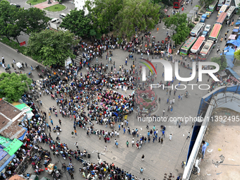 Students and job aspirants are blocking the Gulisthan intersection during a protest demanding the reinstatement of the Bangladesh government...