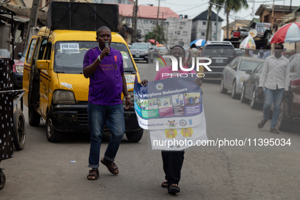 Members of the Ministry of Environment in Lagos are embarking on a door-to-door campaign to sensitize the citizens on how to live a hygienic...