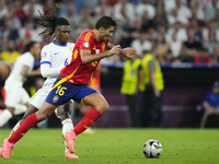 Eduardo Camavinga central midfield of France and Real Madrid and Rodrigo Hernandez defensive midfield of Spain and Manchester City compete f...