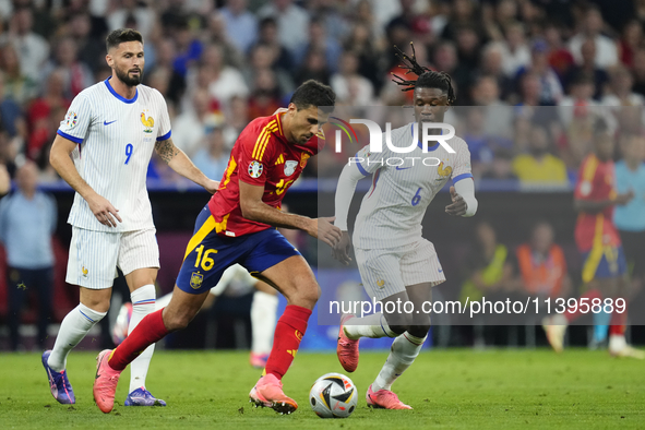 Eduardo Camavinga central midfield of France and Real Madrid and Rodrigo Hernandez defensive midfield of Spain and Manchester City compete f...