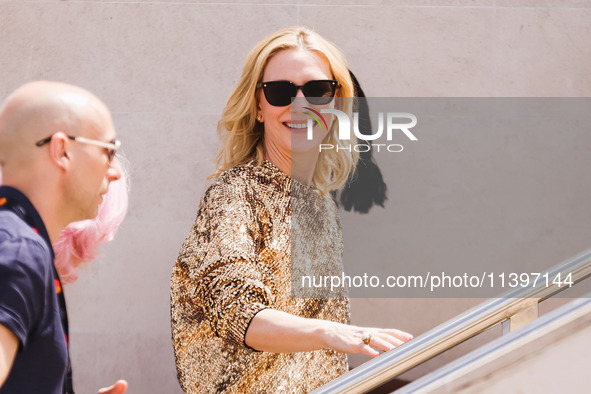 Cate Blanchett is arriving at the photocall of Rumours during the 77th Festival de Cannes in Cannes, France, on May 19, 2024 