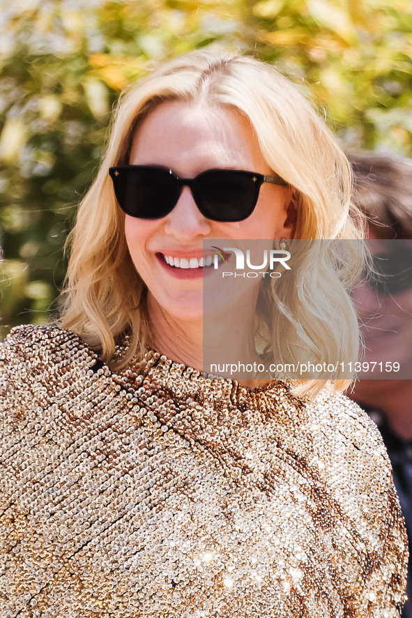 Cate Blanchett is arriving at the photocall of Rumours during the 77th Festival de Cannes in Cannes, France, on May 19, 2024 