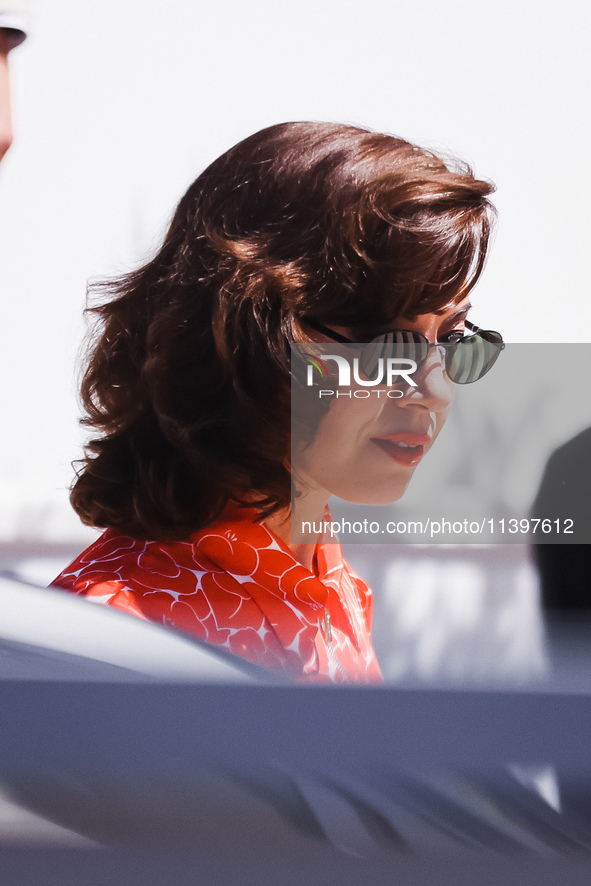 Aubrey Plaza is arriving at the photocall of Megalopolis during the 77th Festival de Cannes in Cannes, France, on May 17, 2024 