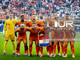 The Netherlands team is posing for a photo during the match between the Netherlands and England (EURO 2024) at the BVB Stadion Dortmund for...