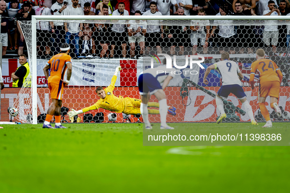 England forward Harry Kane is scoring the 1-1 during the match between the Netherlands and England (EURO 2024) at the BVB Stadion Dortmund f...