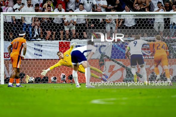 England forward Harry Kane is scoring the 1-1 during the match between the Netherlands and England (EURO 2024) at the BVB Stadion Dortmund f...