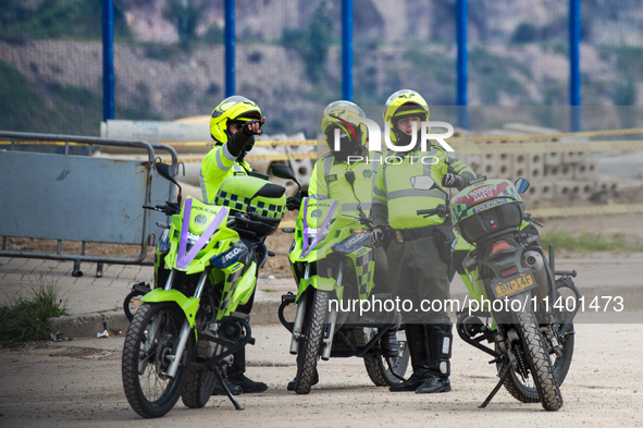 A security detail of the National Protection Unit (UNP) is escorting former paramilitary leader Salvatore Mancuso out of La Picota prison in...