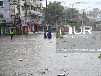 The drum of incessant rainfall woke the people of Dhaka city on Friday as a heavy monsoon shower poured down on the capital.

The rain, wh...